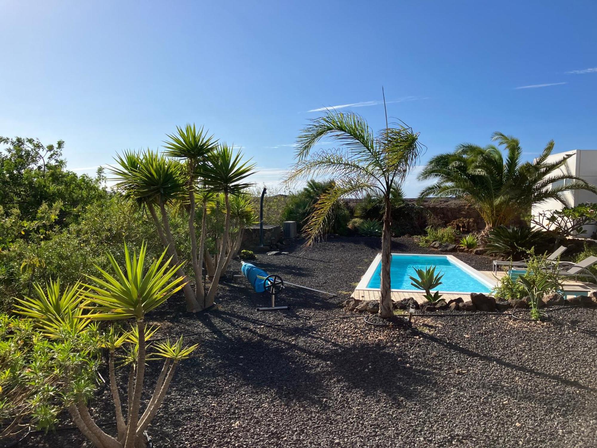 Majanicho Rock - Villa With Heated Pool Lajares Exterior foto